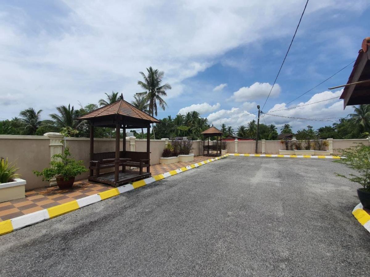 Villa Temila Pasir Puteh Eksteriør bilde