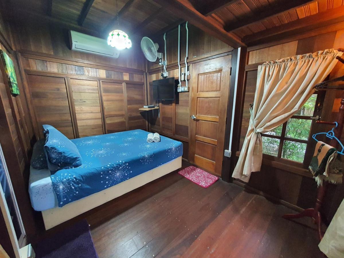 Villa Temila Pasir Puteh Eksteriør bilde